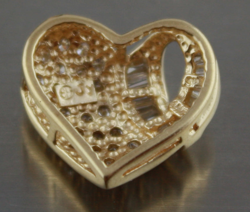 Natural 14k gold 0.30 carat real diamonds heard pendant 2.6 gram