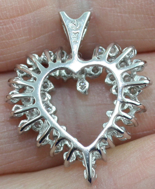 Beautiful natural 14k gold heard pendant real diamonds 3.6 gram US Seller