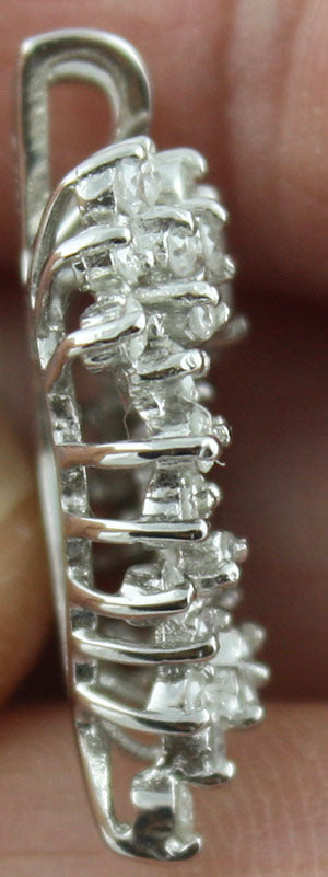 Beautiful natural 14k gold heard pendant  real diamonds 3.6 gram US Seller